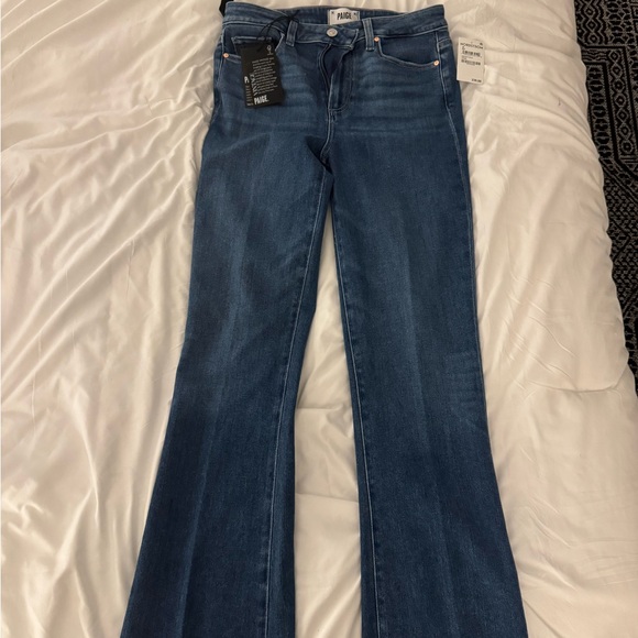 NWT Paige high rise sculpt flare laurel canyon jeans size 28; size 6 - Picture 5 of 5